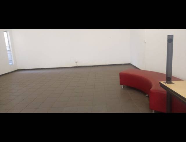 92M² BUSINESS TO LET IN BENONI CENTRAL
